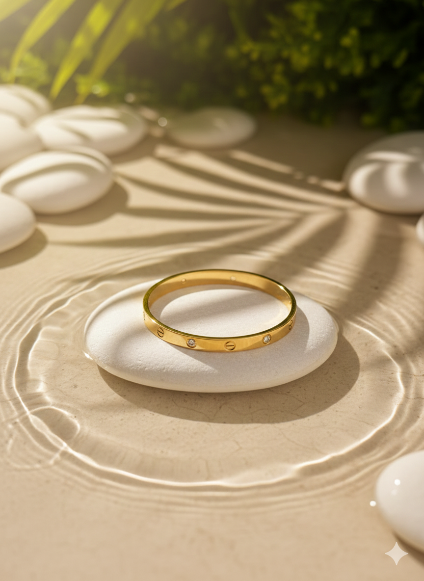 Bolt Shine – Gold-Tone Anti-Tarnish Bracelet