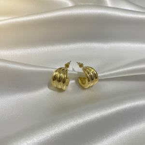 Ribbed Radiance Gold Hoops