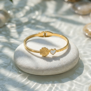 Ocean Embrace – Gold-Tone Anti-Tarnish Bracelet